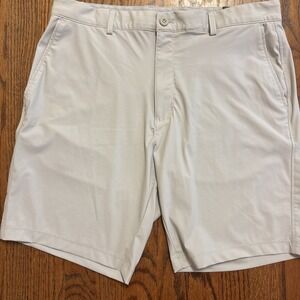 Greg Norman Golf Shorts 34 In Grey